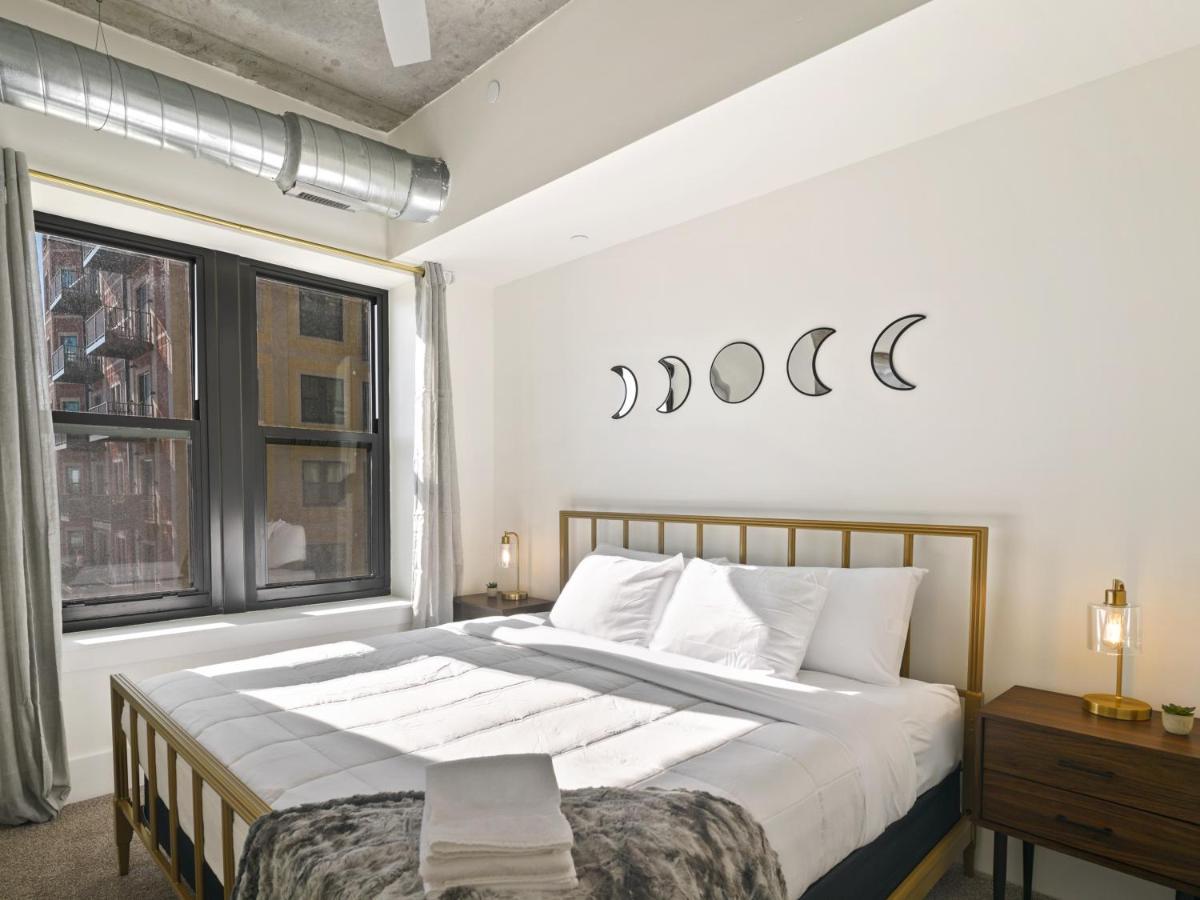 Clover Luxury High-Rise Downtown South Bend Extérieur photo